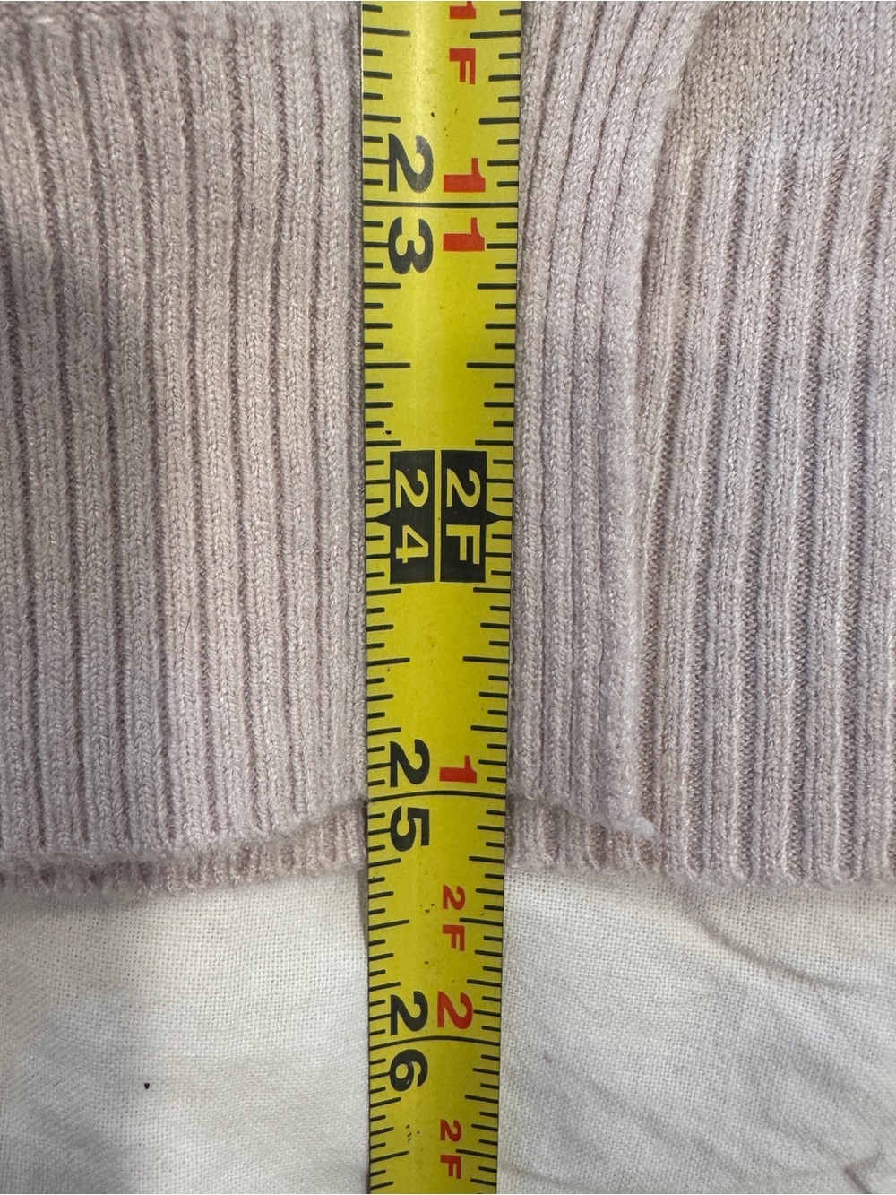 Super Soft Floral-Appliqué Open-Front Cardigan Aaeda - Boho Cottagecore - Picture 9 of 9